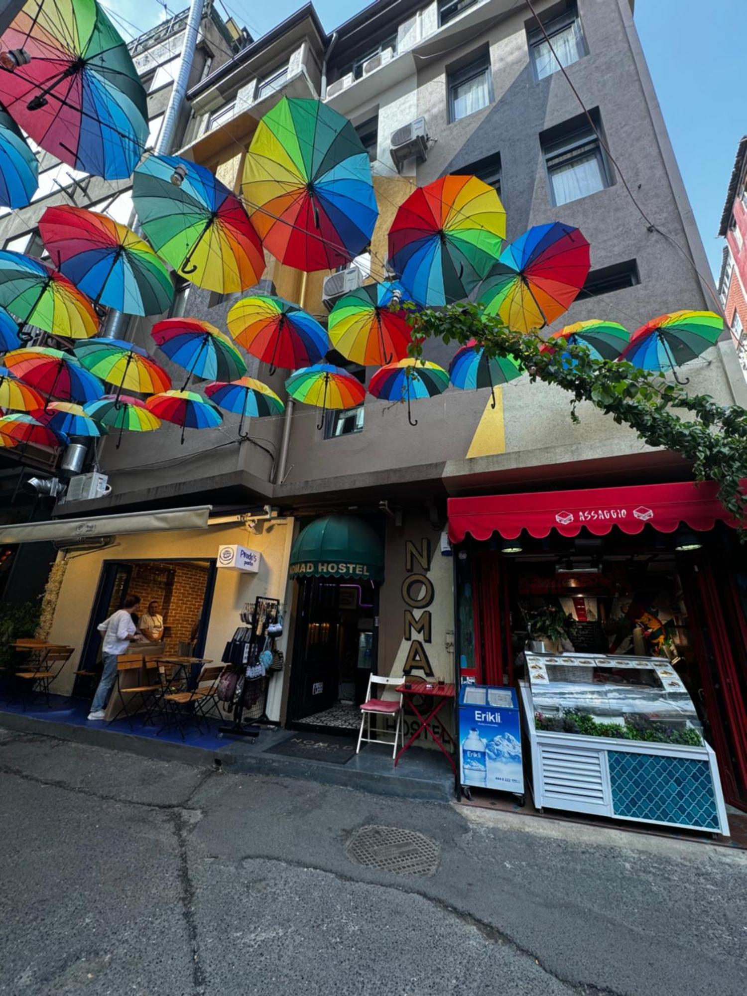 Nomad Karakoey * Istambul
